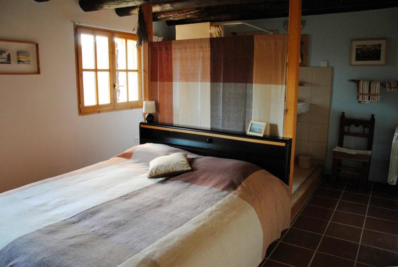 B&B Casa Rural Mas De Las Tapias Valderrobres Bagian luar foto